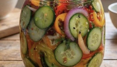 Anti-Inflammatory Pickled Cucumber, Onion & Bell Pepper Salad