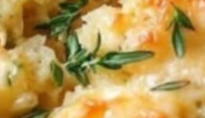 Cheesy Herb Quick Bread – Perfect for Any Meal!