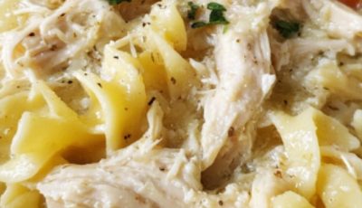 Slow Cooker Amish Chicken Noodles