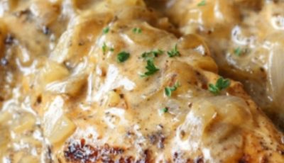 Slow Cooker Creamy Onion Chicken