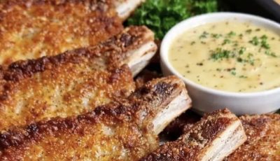Crispy Garlic Butter Pork Chops