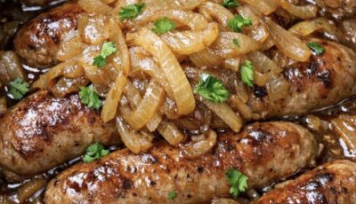 Slow Cooker 4-Ingredient Bangers and Onions