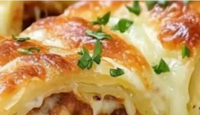 Savory Puff Pastry with Minced Meat and Cheese