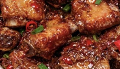 Sticky Garlic Chili Chicken Bites