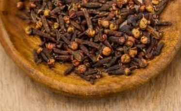 Don’t Throw Away Banana Peels! The Powerful Tea That Supports Liver, Pancreas, and Circulation Naturally