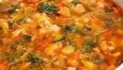 Slow Cooker Garden Vegetable Soup