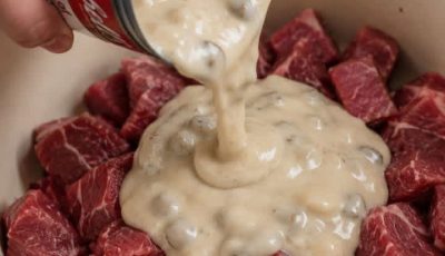 Oven-Baked 5-Ingredient Amish Beef and Gravy