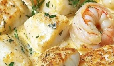 Shrimp and Cod in Creamy Garlic Sauce