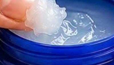 Benefits and Uses of Vicks VapoRub: Traditional Remedies, Household Hacks, and Wellness Applications